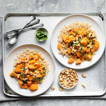 Slow Cooker Cashew Sweet Potato Curry