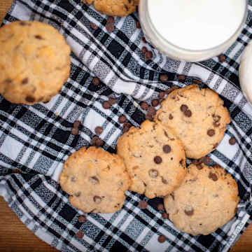 Chocolate Chip Cookies