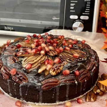 Chocolate Pecan Pear Cake