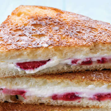 Strawberry Cheesecake Stuffed French Toast