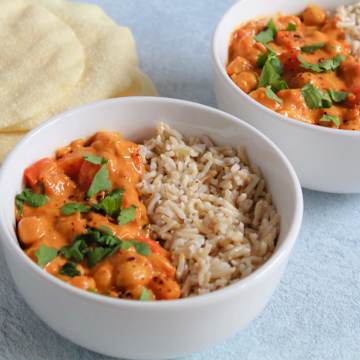 Halloumi & Chickpea Curry