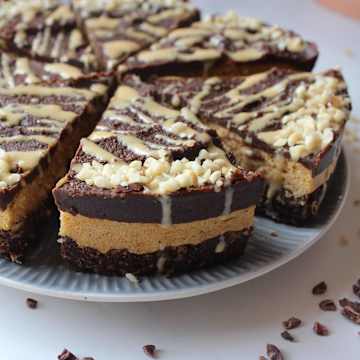Peanut Butter Chocolate Cheesecake
