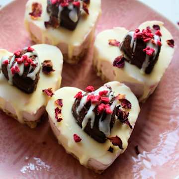 Heart Cheesecakes