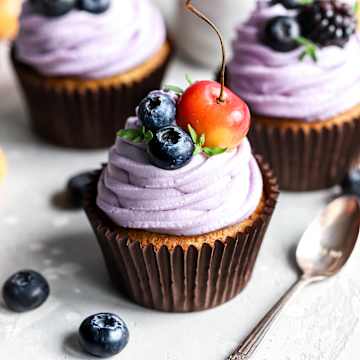 Vegan Lemon Cupcakes