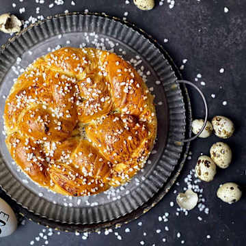 G&acirc;teau de P&acirc;ques &agrave; la p&acirc;te d'amande