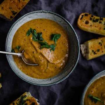Pumpkin Soup with Cumin & Curry Leaves
