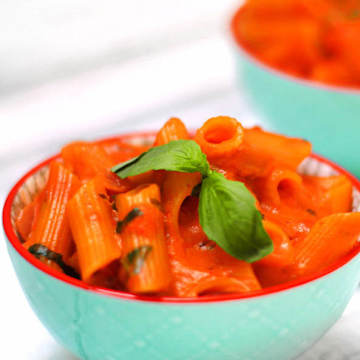 Tomato & Mascarpone Penne