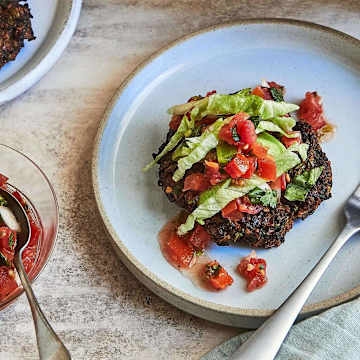 Spinach and Black Soybean Burgers
