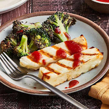 Sweet And Sour Halloumi Cheese
