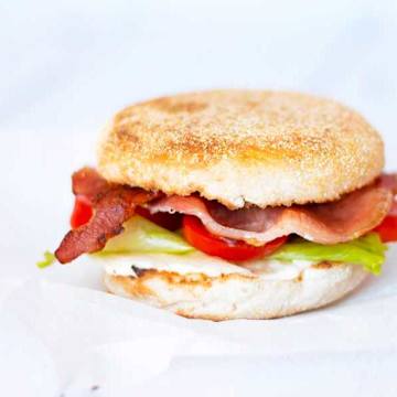 Muffin anglais BLT