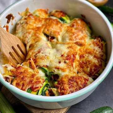 Pulled Chicken Zucchini-Enchiladas