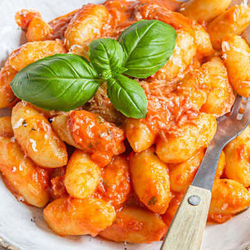 Gnocchi in Tomato Sauce