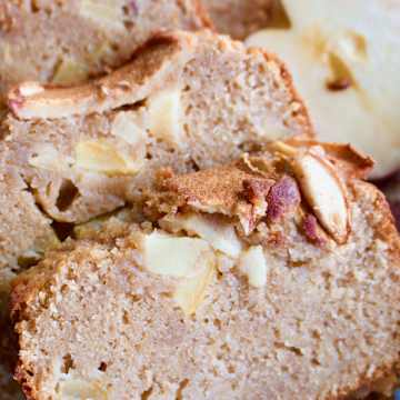 Apple & Cinnamon Breakfast Loaf
