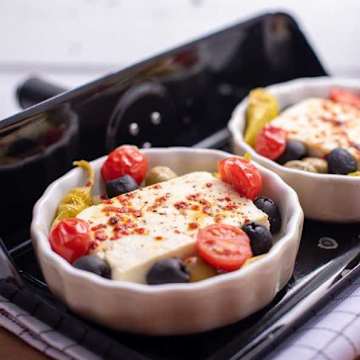 Grilled Sheep Cheese