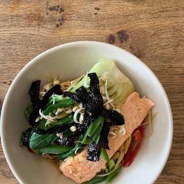 Salmon, Miso & Noodle Broth