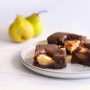 Chocolate, Pear & Ginger Tray Bake