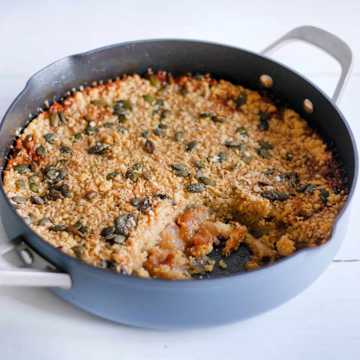 Caramel Apple & Pear Crumble