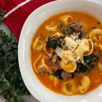 Tortellini, Sausage, and Kale Soup