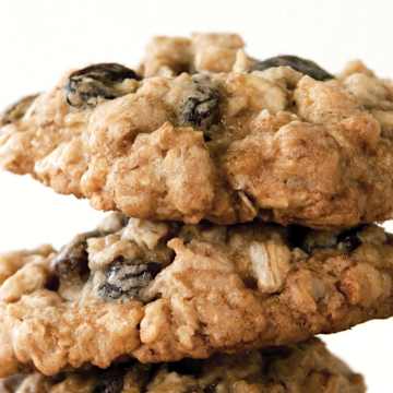 Oatmeal Raisin Cookies