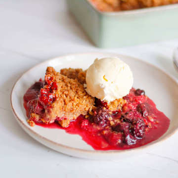 Berry Crisp Crumble