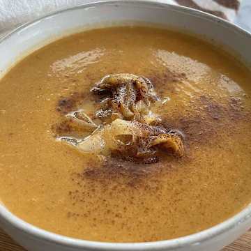 Caramelized Onion Pumpkin Soup