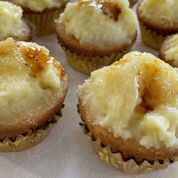 Cr&egrave;me br&ucirc;l&eacute;e Cupcakes