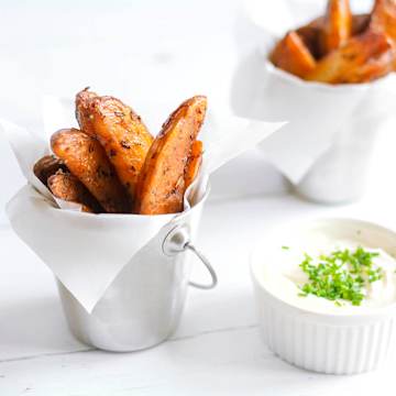 Smoky Herb & Garlic Potato Wedges