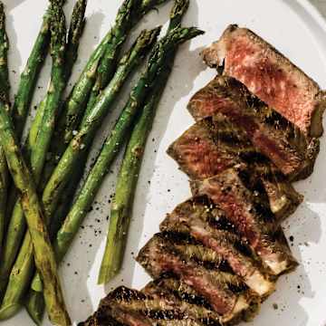 New York Strip Steak with Grilled Asparagus