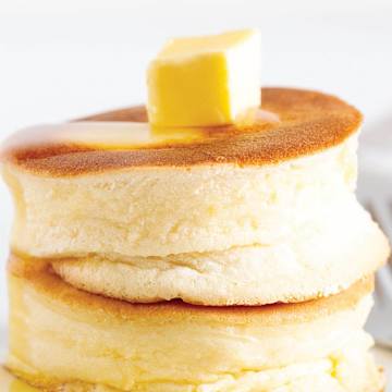 Souffl&eacute; Pancakes