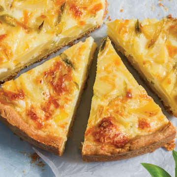 Bacon, Caramelized Onion & Sharp Cheddar Quiche