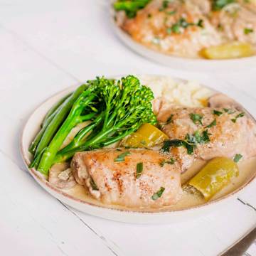 Mustard Chicken With Mushrooms and Leeks