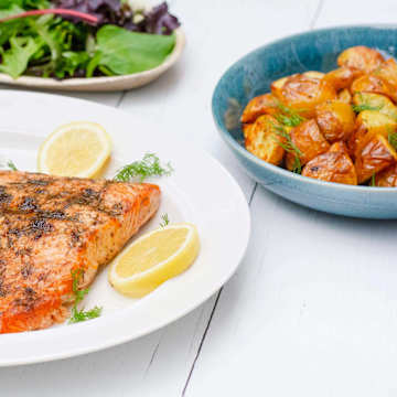 Salmon With Dill & Lemon Potatoes