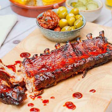 Reds&trade; Rack of Pork Ribs with Kansas City Style Sauce