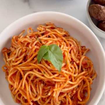 Carmy&rsquo;s Famous Spaghetti