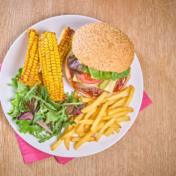 Smashed Cheeseburger & Crispy French Fries