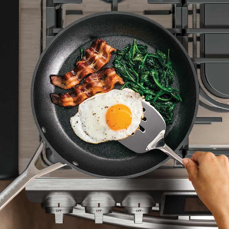 Ninja™ NeverStick™ Signature Hard-Anodized 10pc Cookware Set