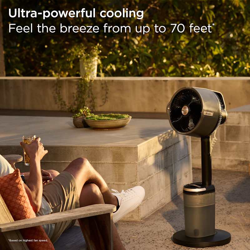 Ninja Woodfire Pro Connect™ XL Outdoor Grill & Smoker and Shark