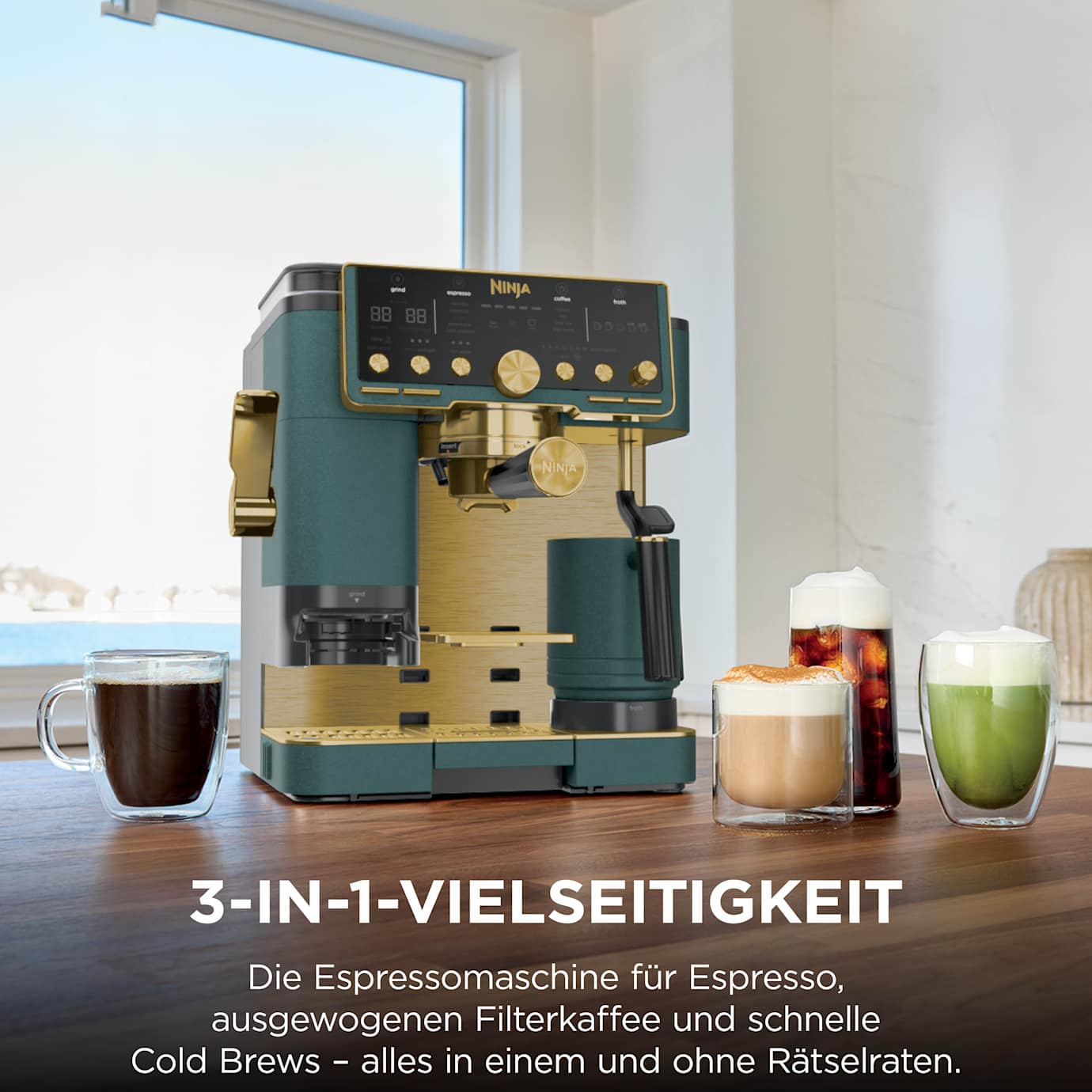 Ninja Luxe Café Pro Espressomaschine – Grün/Gold in Grün/Gold | ES701EUGNGD | von SharkNinja