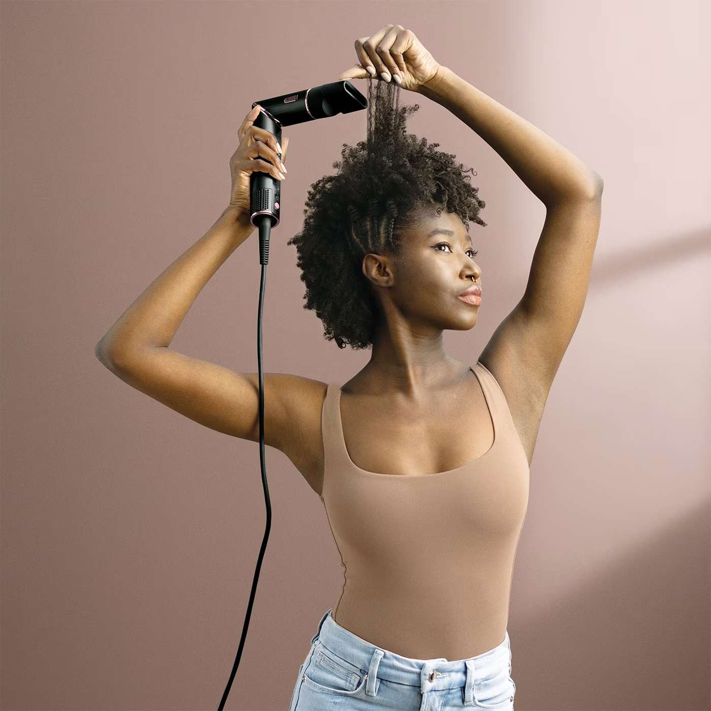femme utilisant un concentrator
