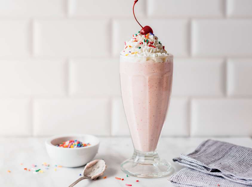 Strawberry Banana Milkshake