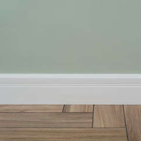 skirting board