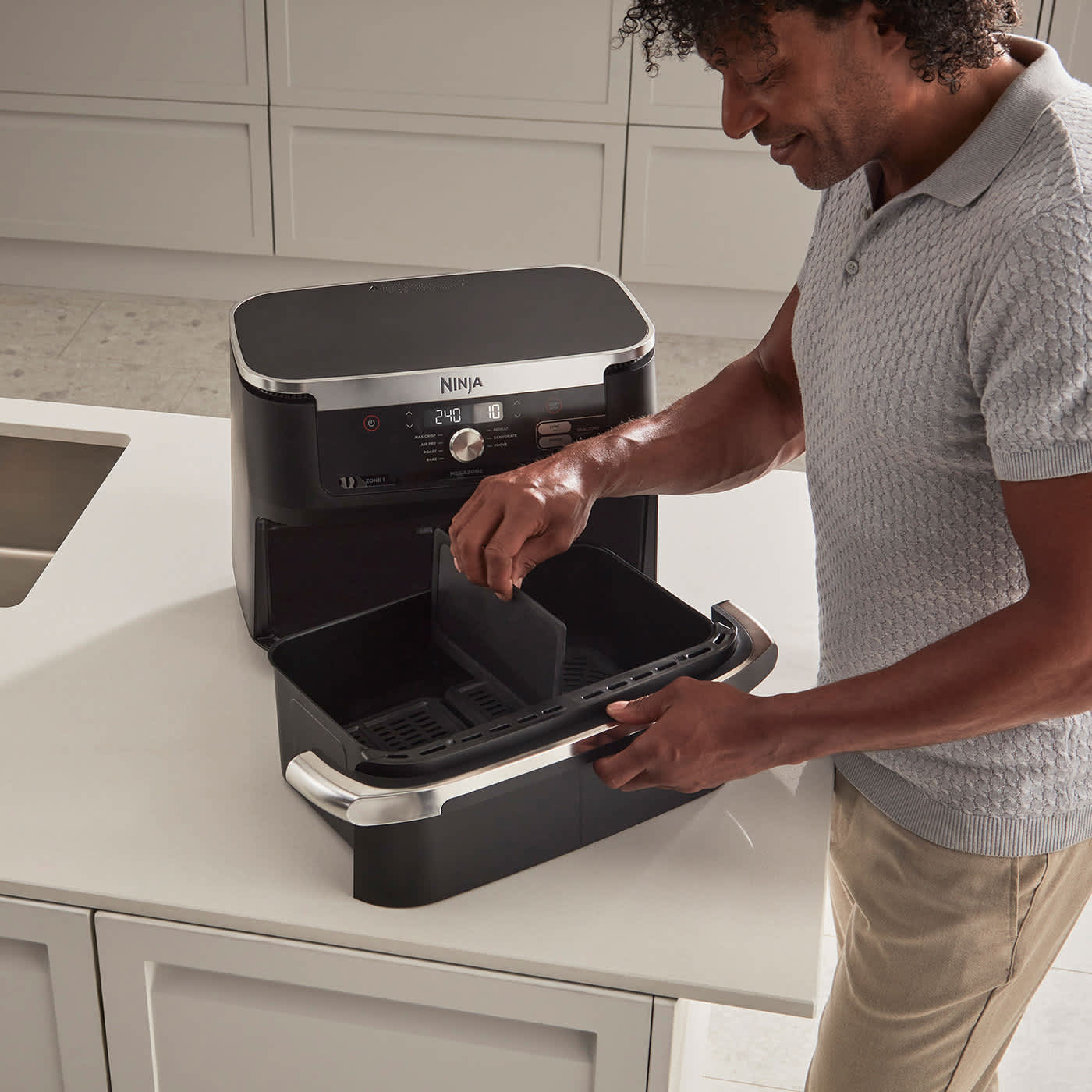 Loading AF500 air fryer