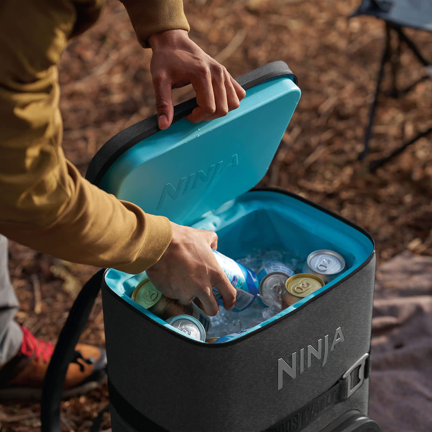 Premium ice retention