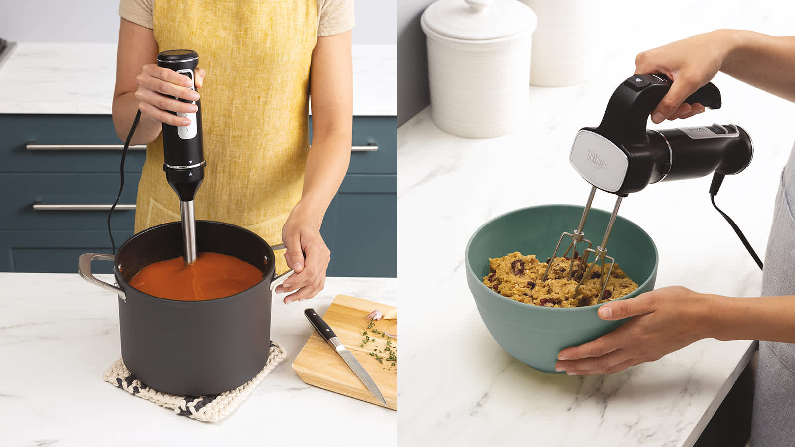 &Agrave; gauche, personne mixant une soupe avec un mixeur Ninja. &Agrave; droite, Personne m&eacute;langeant une p&acirc;te avec le mixeur Ninja.
