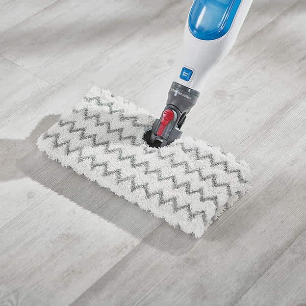 Nahaufnahme des Kopfes des Klik n' Flip S6001EU Dampfreinigers, manueller Dampfreiniger