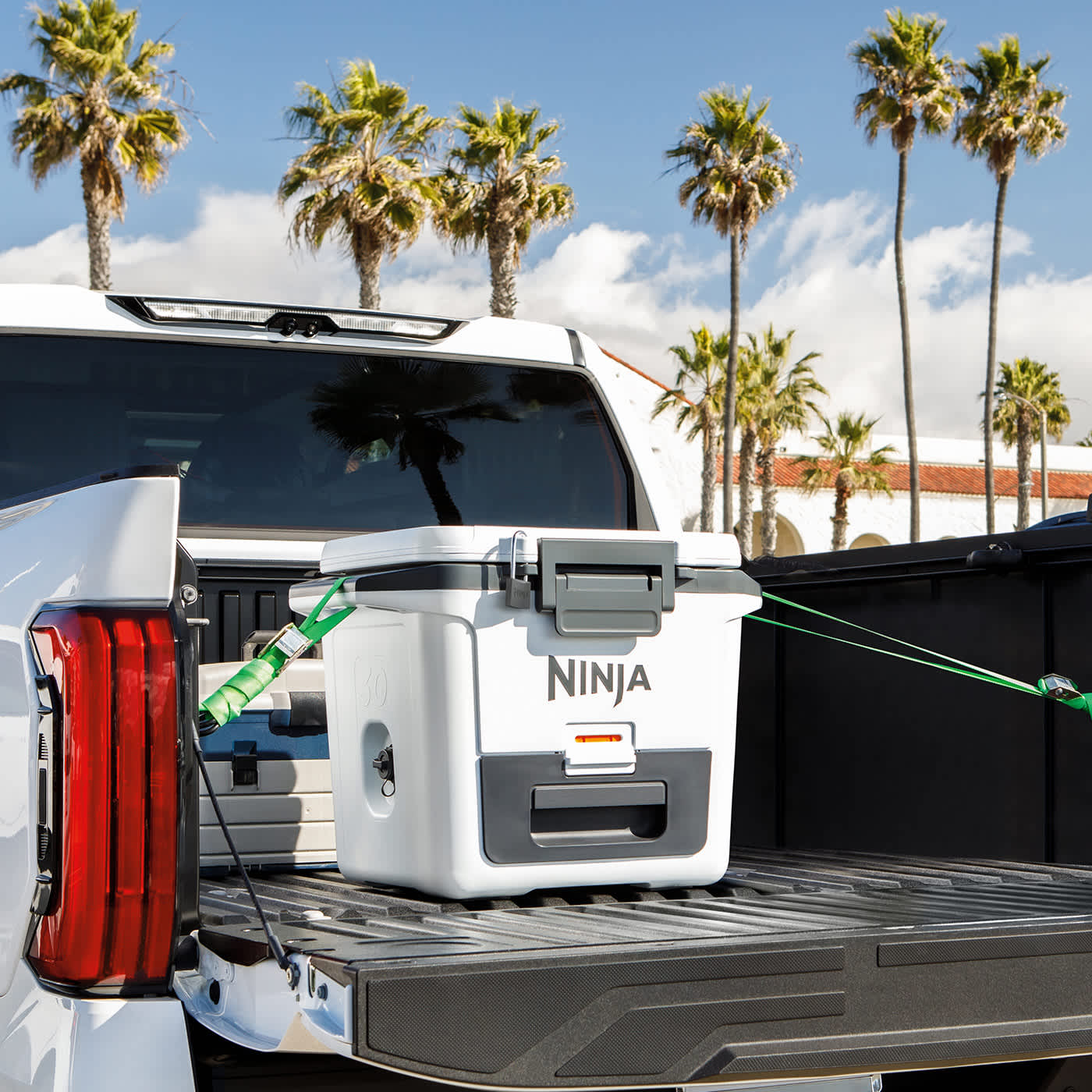 K&uuml;hlbox im Auto transportieren