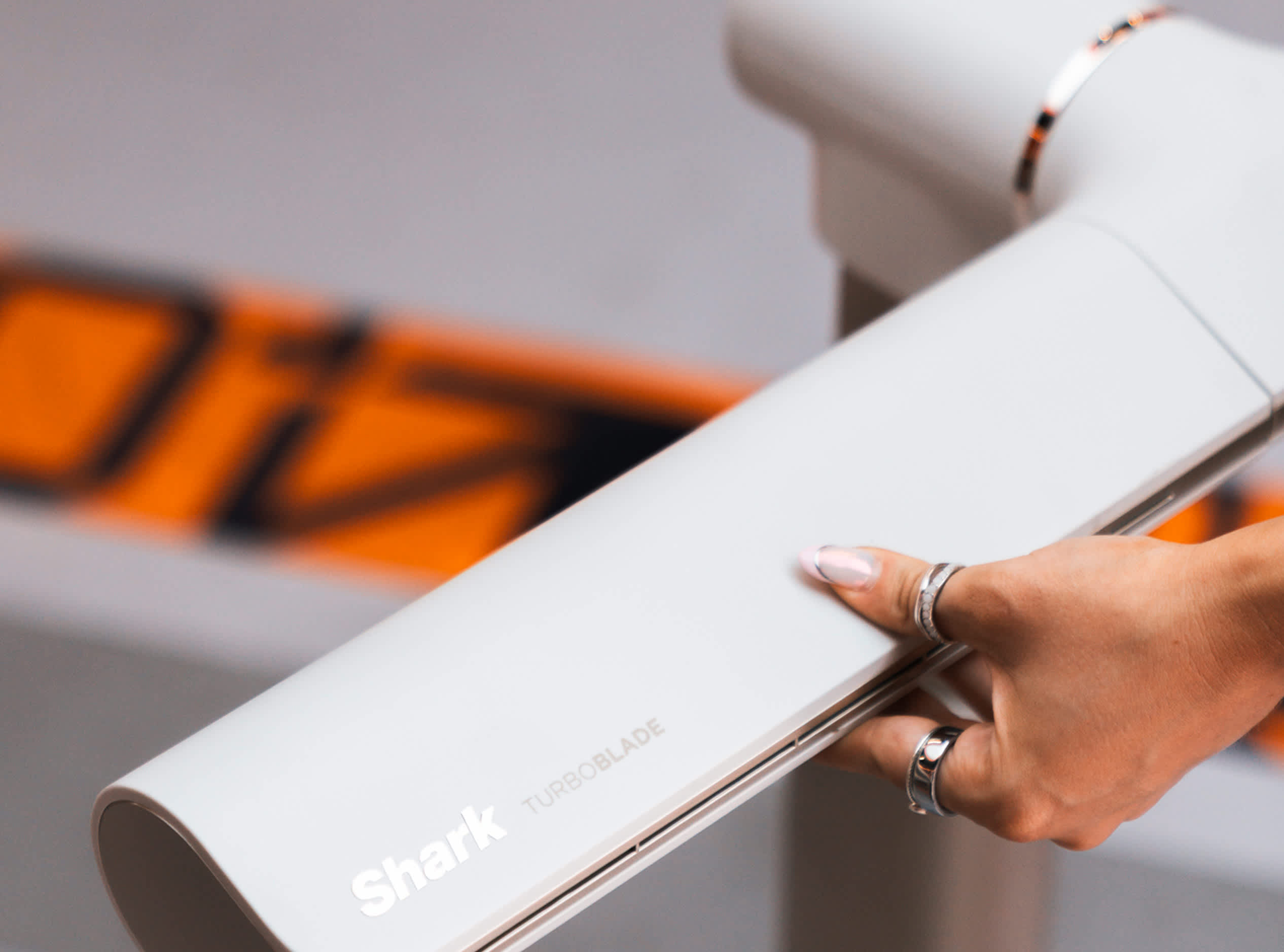 Airflow takes pole position.