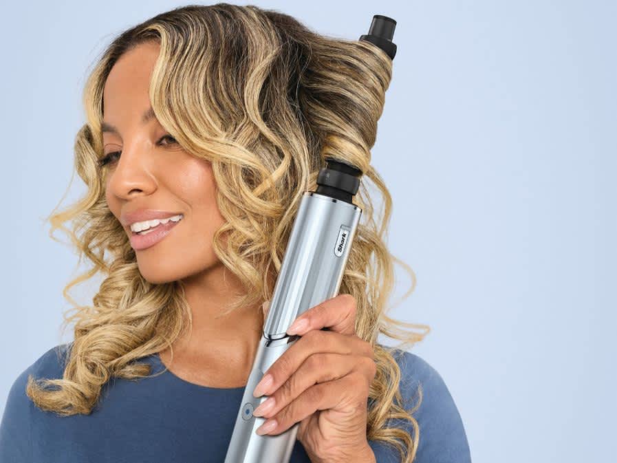 Asciuga e arriccia i capelli con Shark FlexStyle