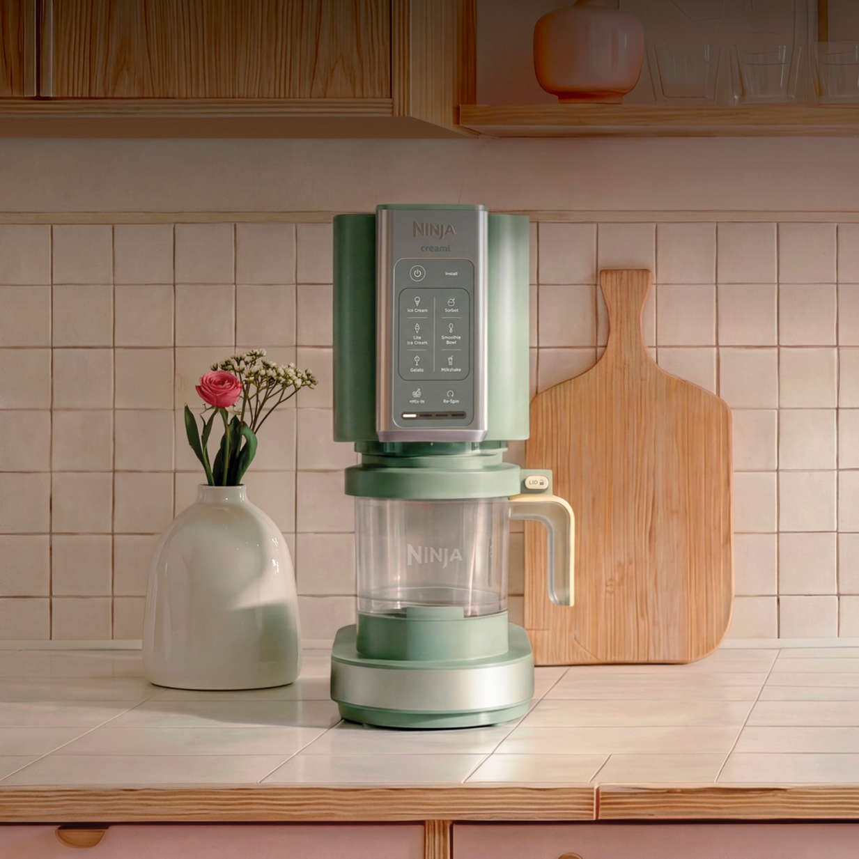 Create tasty scoopable treats, all spring long.