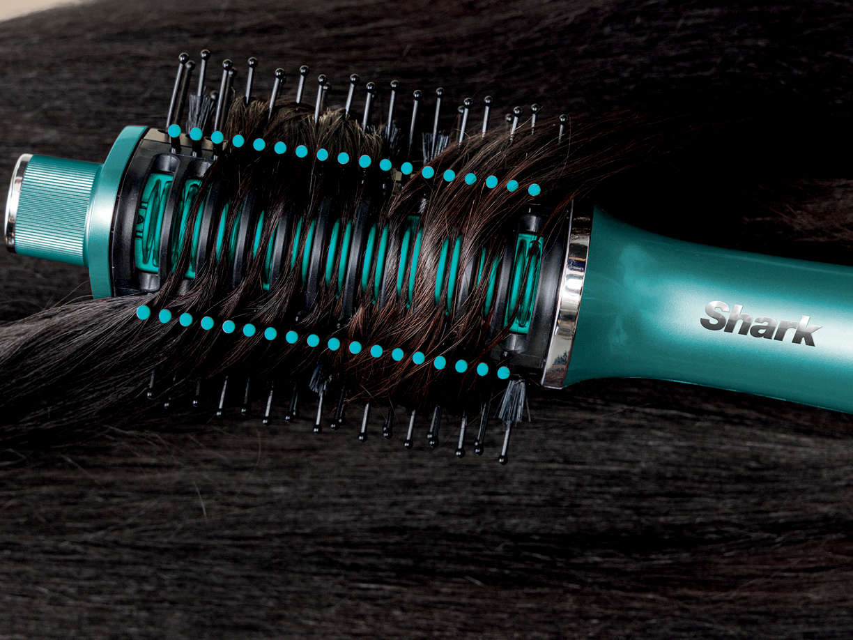 24HR gloss lock technology